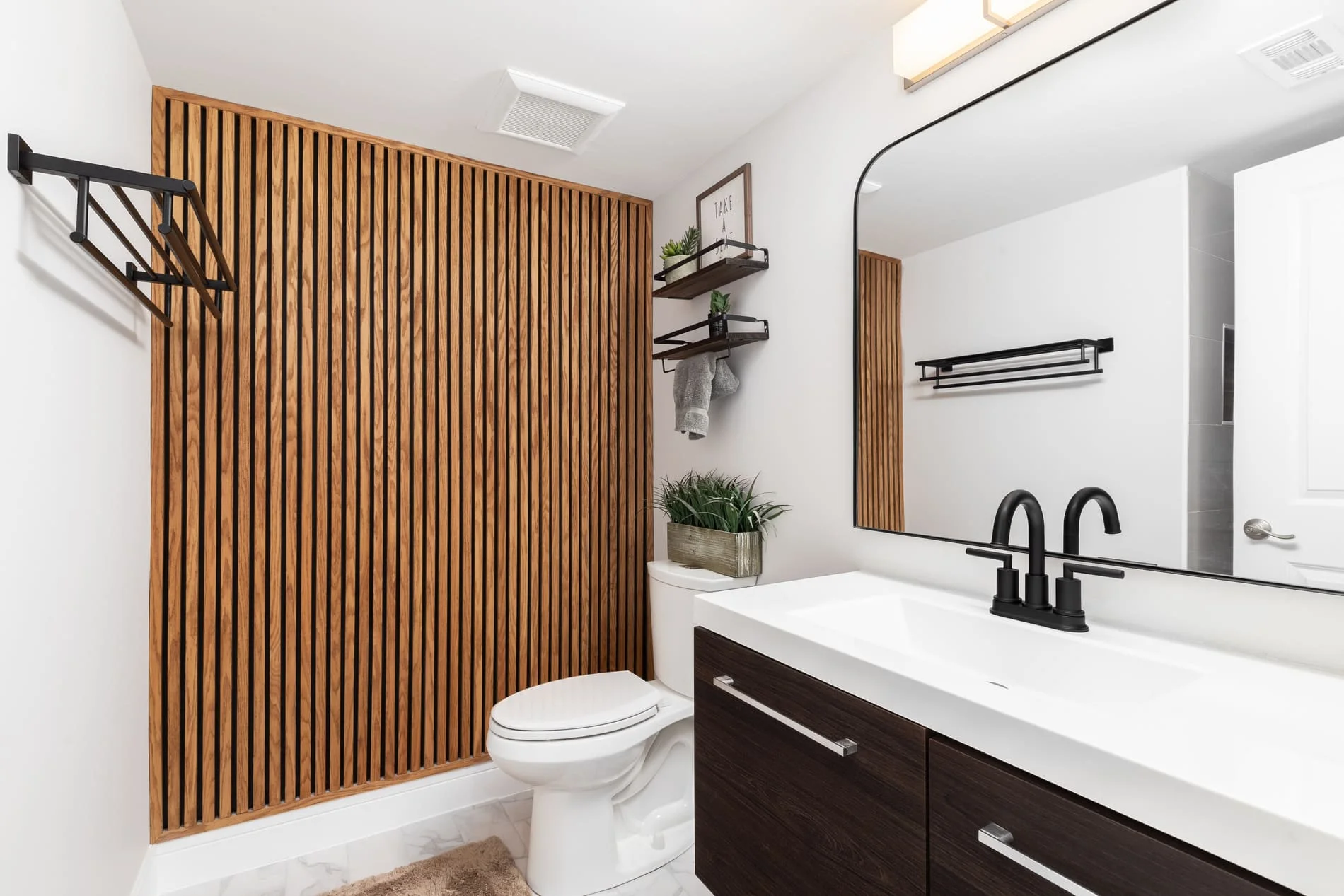 AdobeStock_988910555